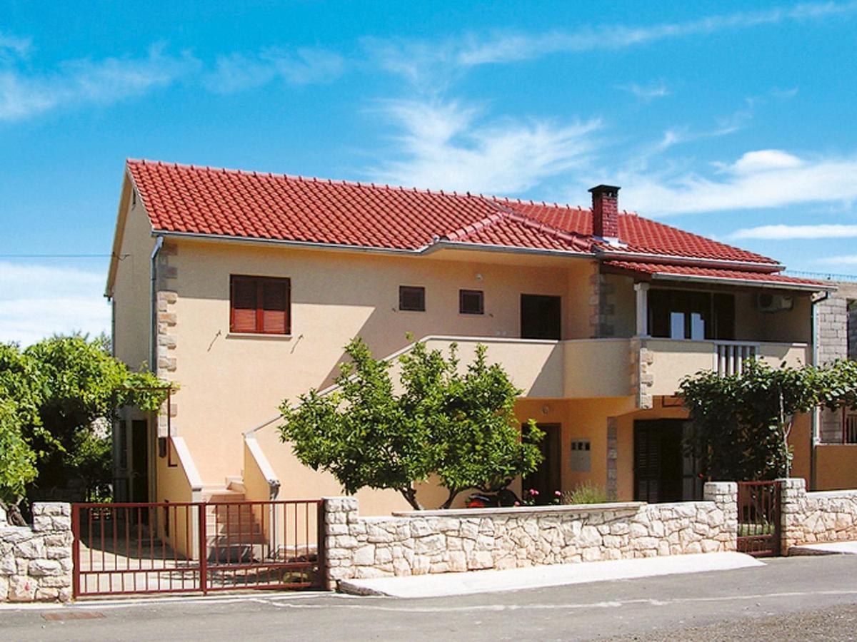 Apartment Mira By Interhome Mirca  Exterior photo